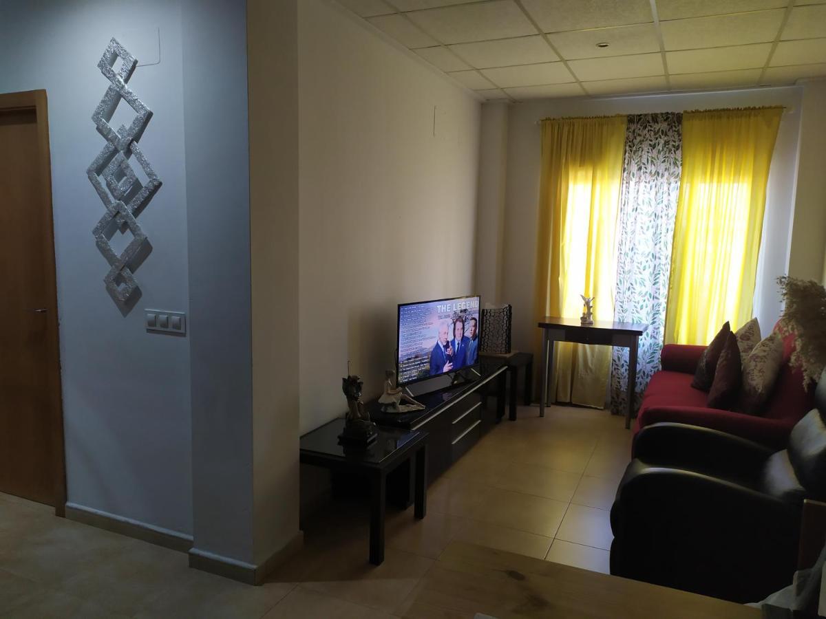 Habitacion En Un Apartamento Дельтебре Экстерьер фото